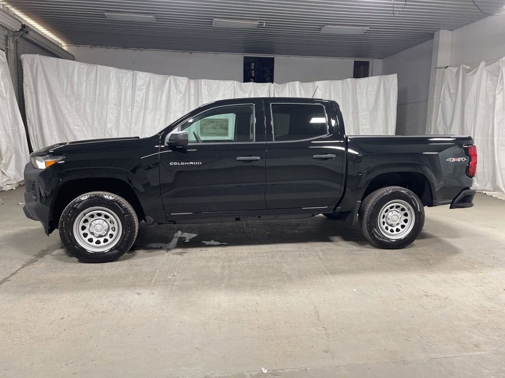 2025 Chevrolet Colorado WT/LT