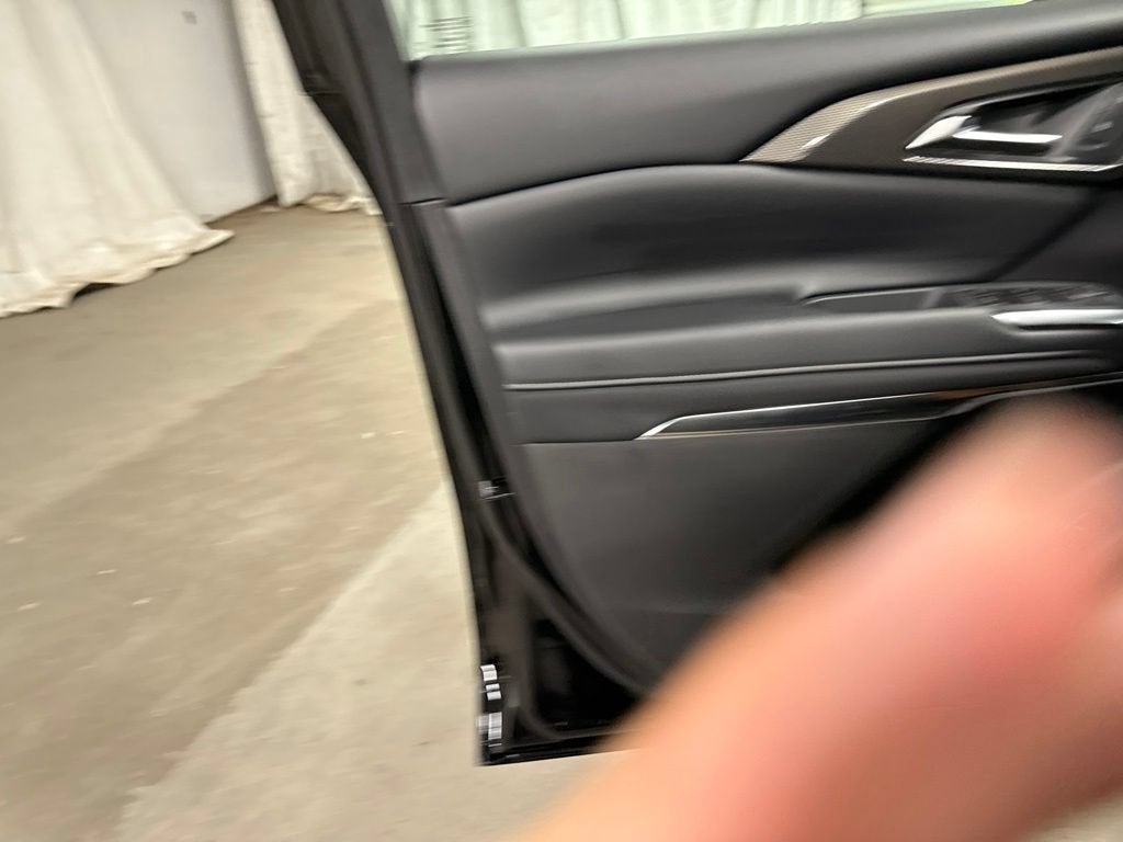 2027 Chevrolet Traverse Z71 - Photo 25