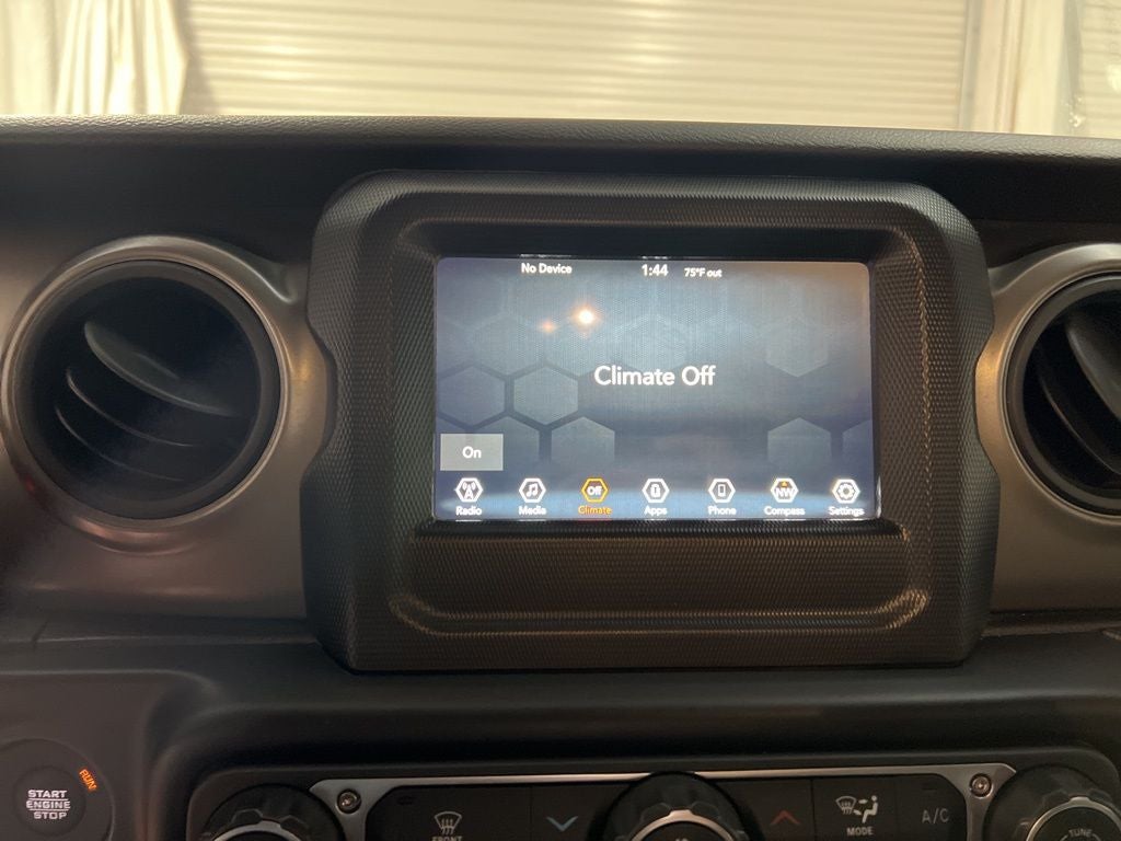 2022 Jeep Wrangler Sport