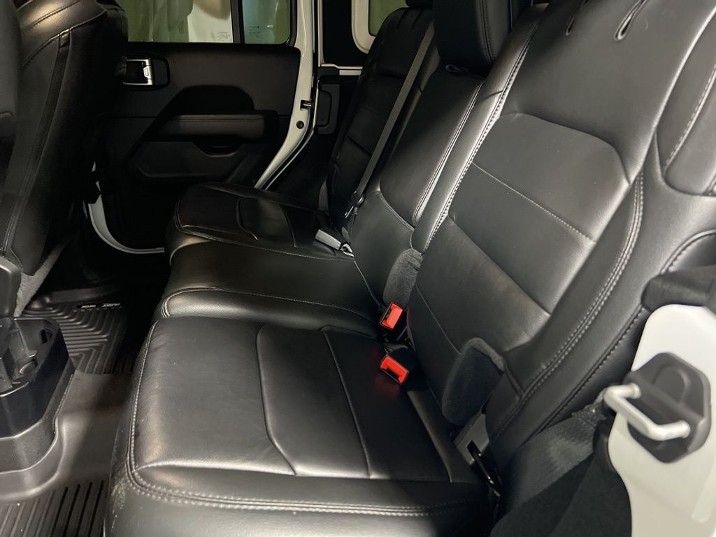 2022 Jeep Wrangler Unlimited Sahara Altitude