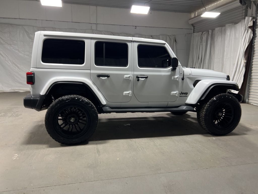 2022 Jeep Wrangler Unlimited Sahara Altitude