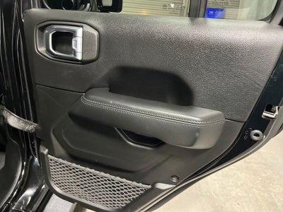 2022 Jeep Wrangler Unlimited Sahara Altitude