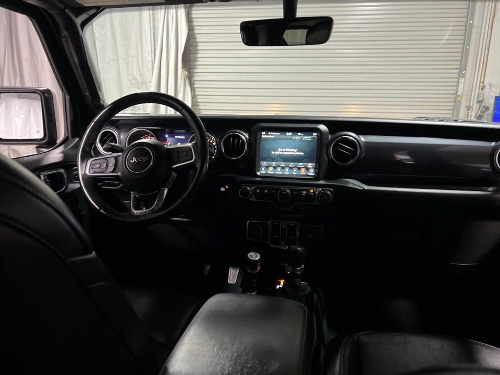 2022 Jeep Wrangler Unlimited Sahara Altitude