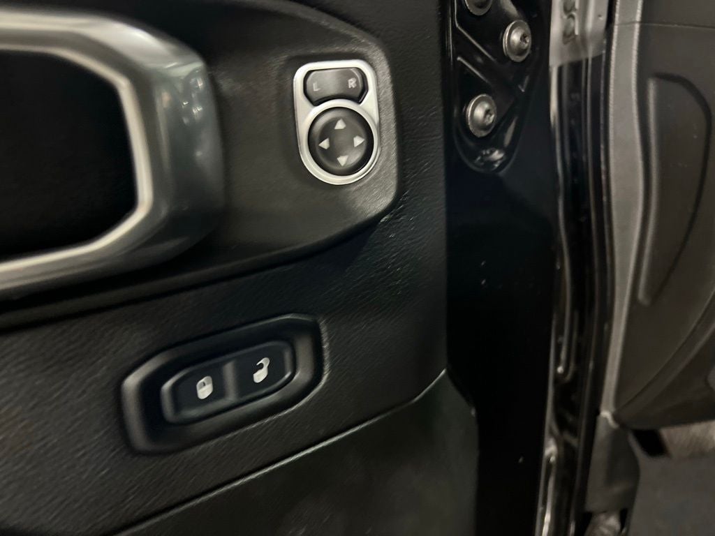 2022 Jeep Wrangler Unlimited Sahara Altitude