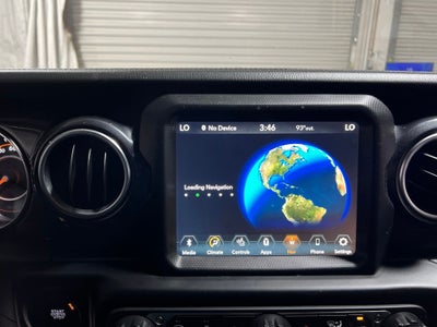 2022 Jeep Wrangler Unlimited Sahara Altitude