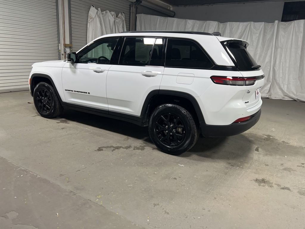 2025 Jeep Grand Cherokee Altitude