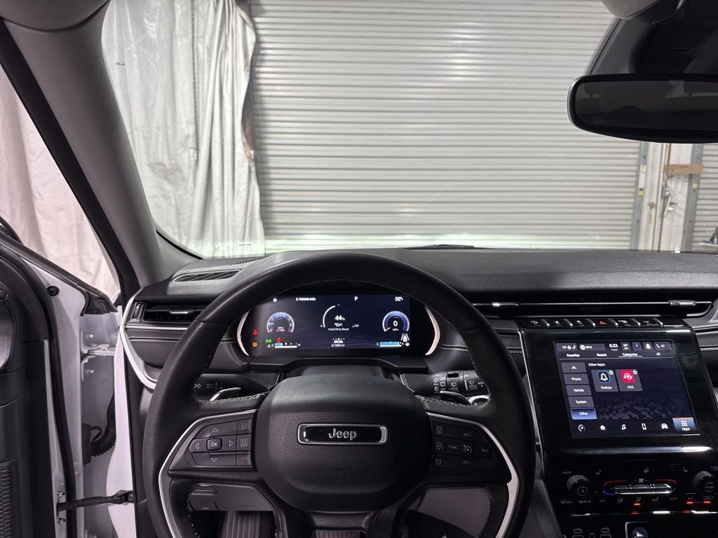 2023 Jeep Grand Cherokee L Laredo