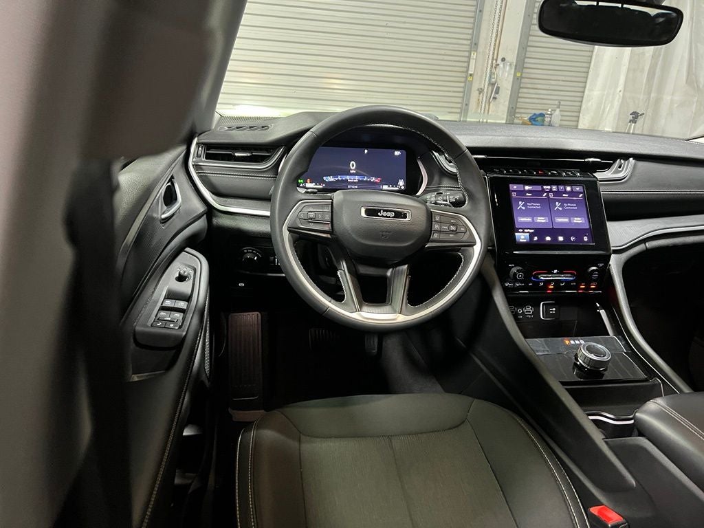 2024 Jeep Grand Cherokee L Laredo