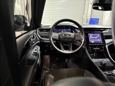 2022 Jeep Grand Cherokee L Altitude