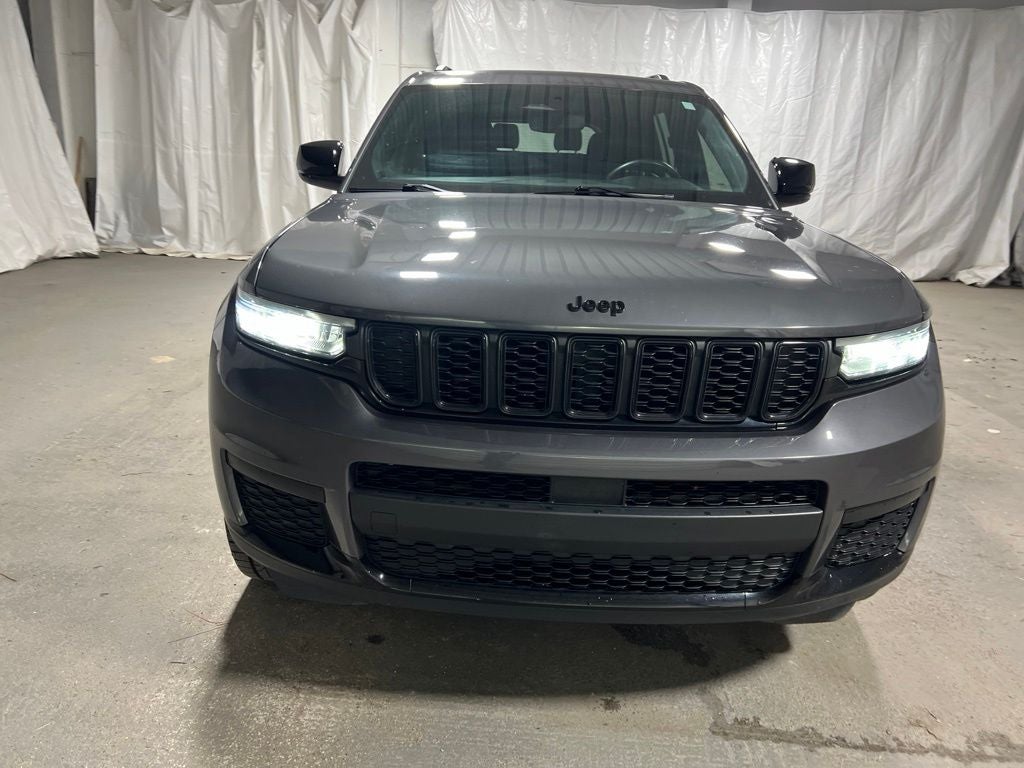 2022 Jeep Grand Cherokee L Altitude