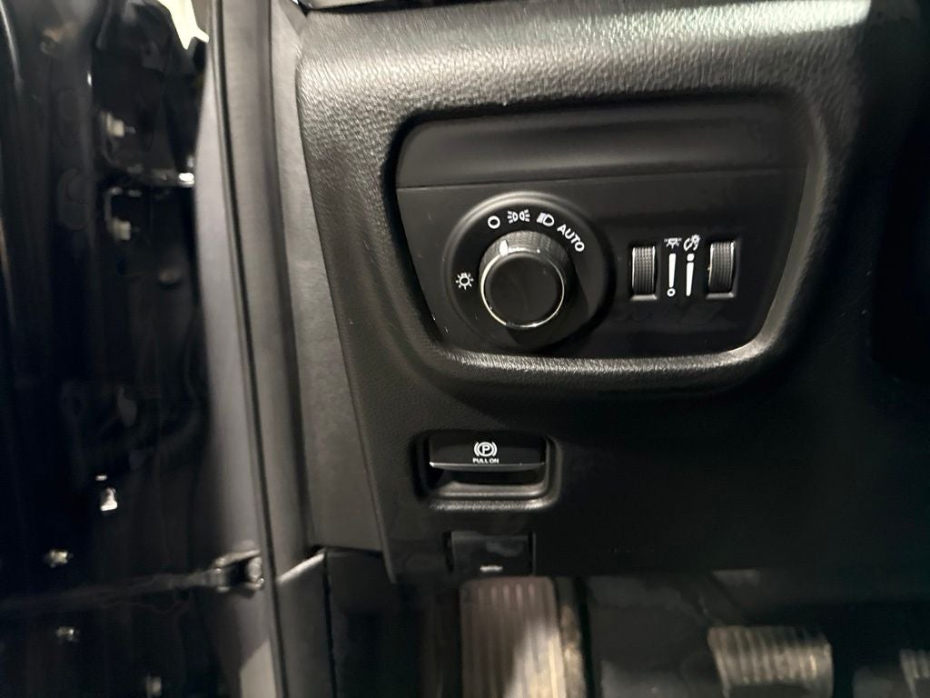 2022 Jeep Grand Cherokee L Altitude