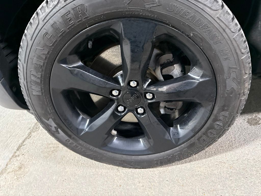 2022 Jeep Grand Cherokee L Altitude