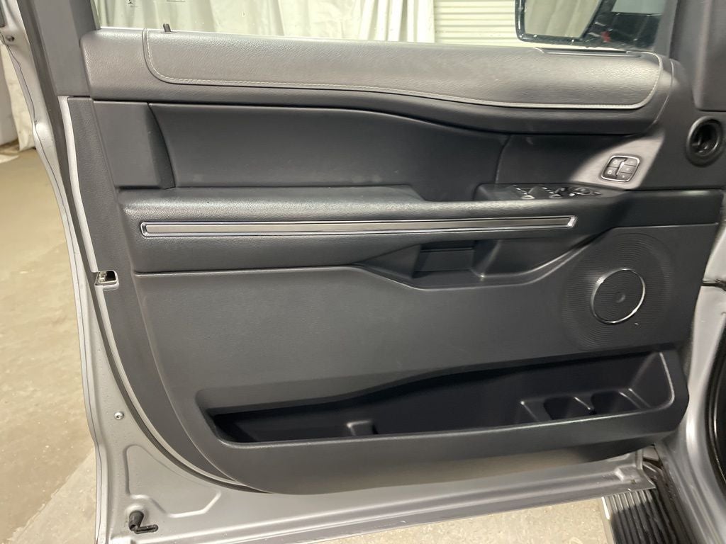 2023 Ford Expedition Max XLT