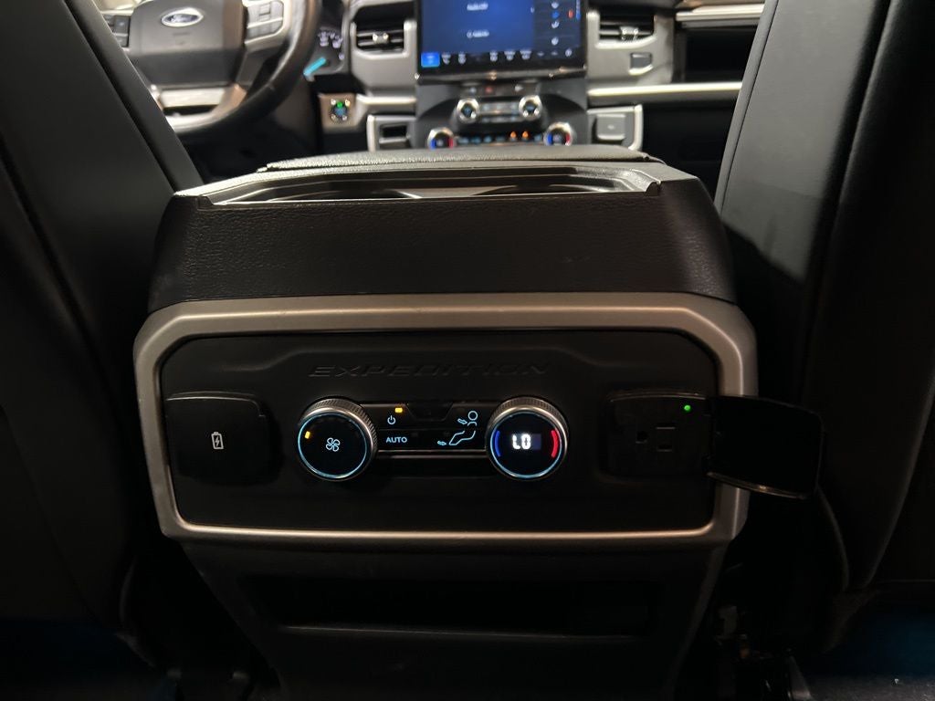 2024 Ford Expedition Max XLT
