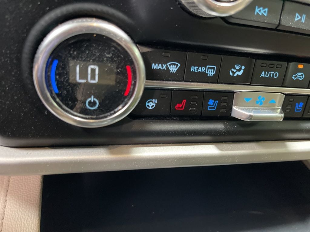 2024 Ford Expedition Max XLT