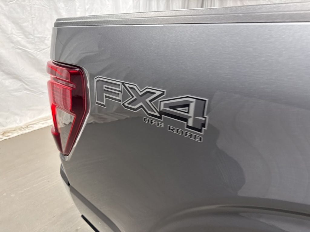 2025 Ford F-150 XLT FX4