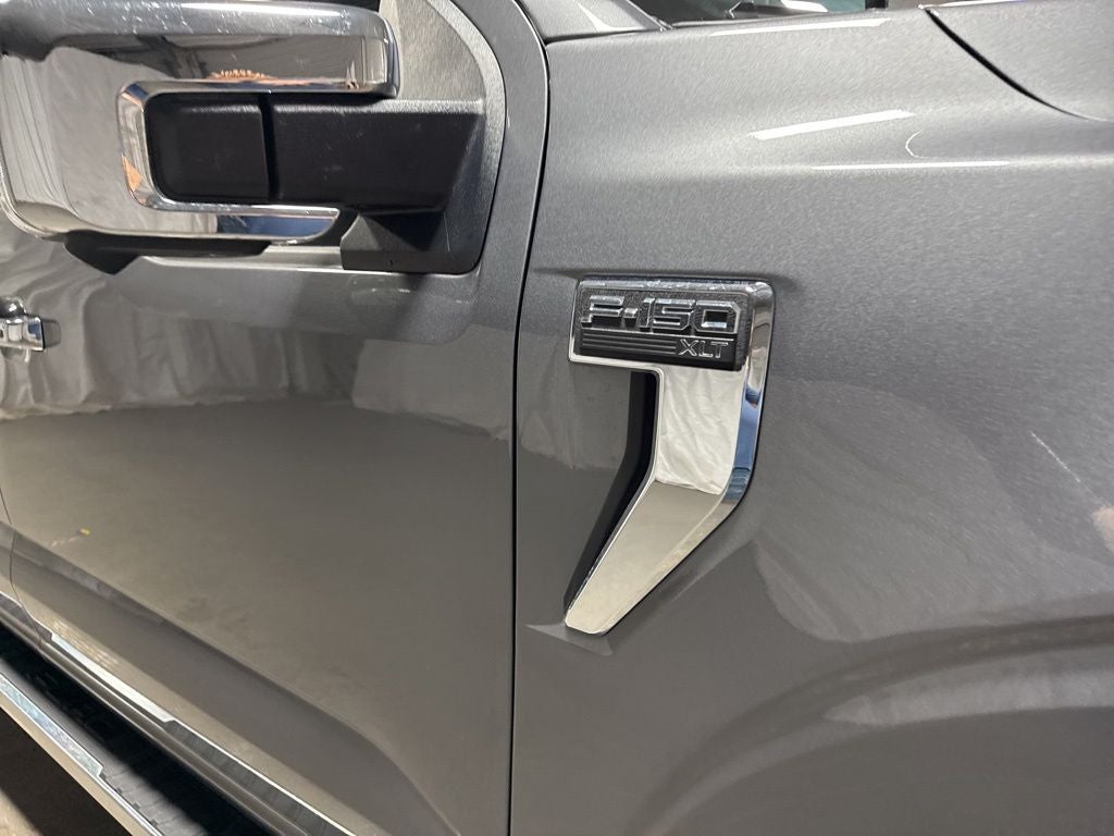 2025 Ford F-150 XLT FX4