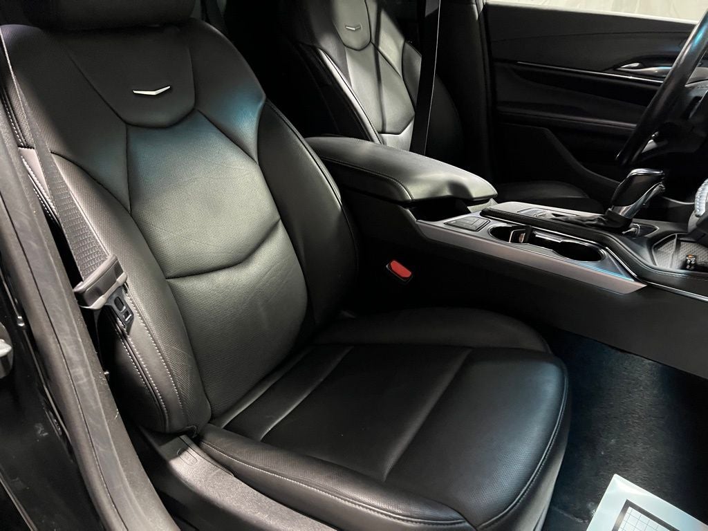 2024 Cadillac CT4 Premium Luxury