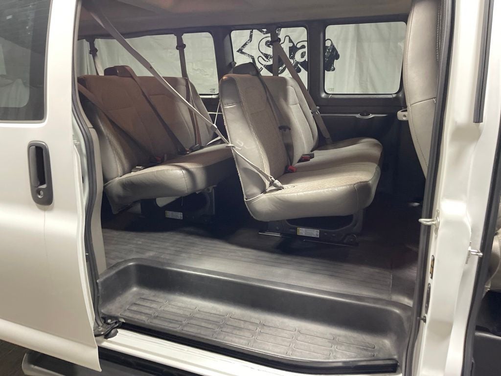 2023 Chevrolet Express 3500 LS Passenger