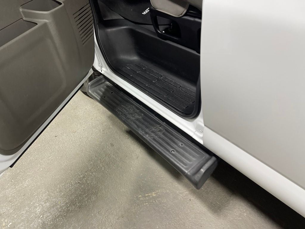 2023 Chevrolet Express 3500 LS Passenger