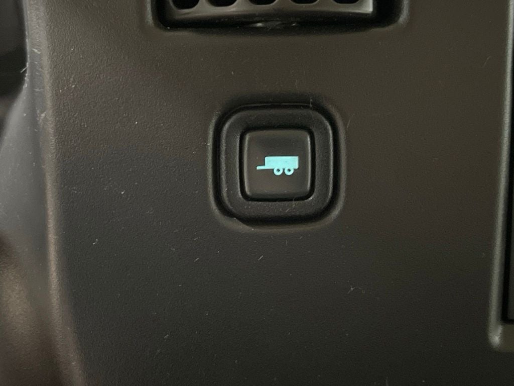 2023 Chevrolet Express 3500 LS Passenger