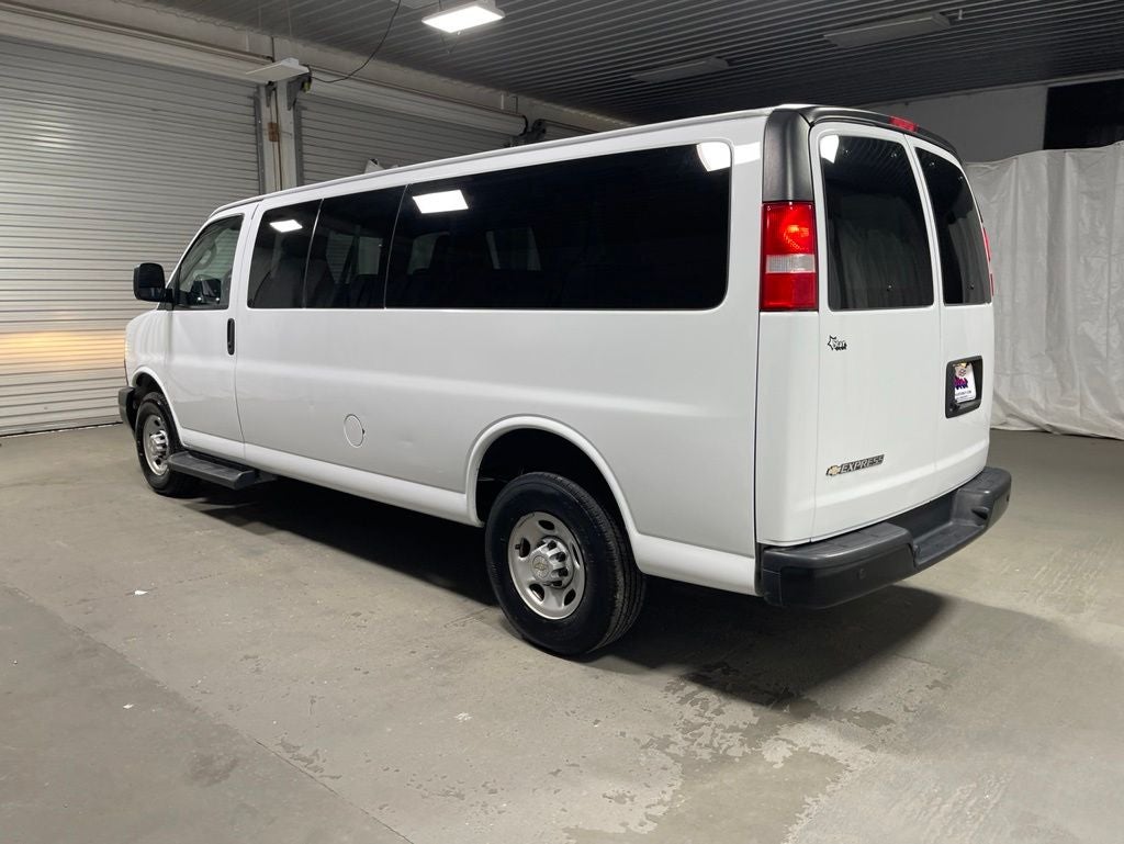 2023 Chevrolet Express 3500 LS Passenger
