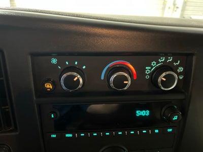 2025 Chevrolet Express 3500 LT 15 Passenger