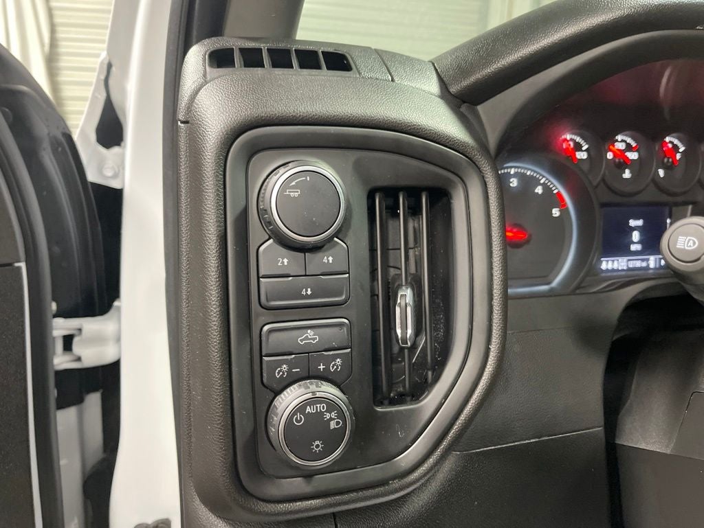 2025 Chevrolet Silverado 3500HD Work Truck