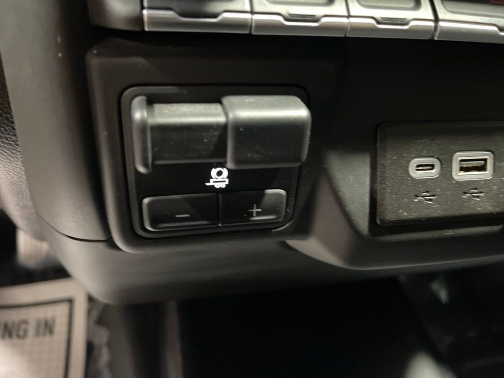 2025 Chevrolet Silverado 3500HD Work Truck