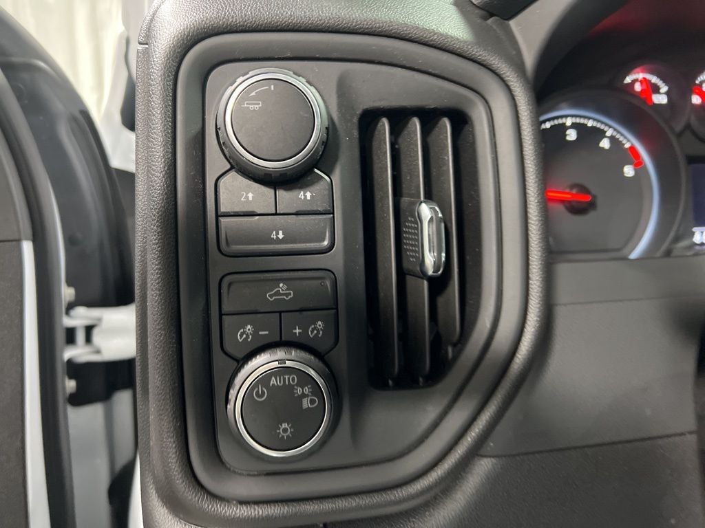 2025 Chevrolet Silverado 3500HD Work Truck