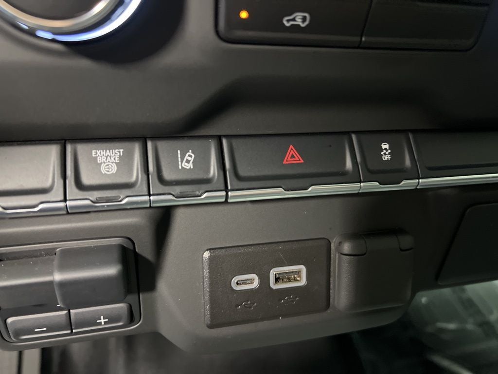 2025 Chevrolet Silverado 3500HD Work Truck