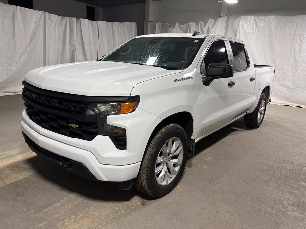 2022 Chevrolet Silverado 1500 Custom