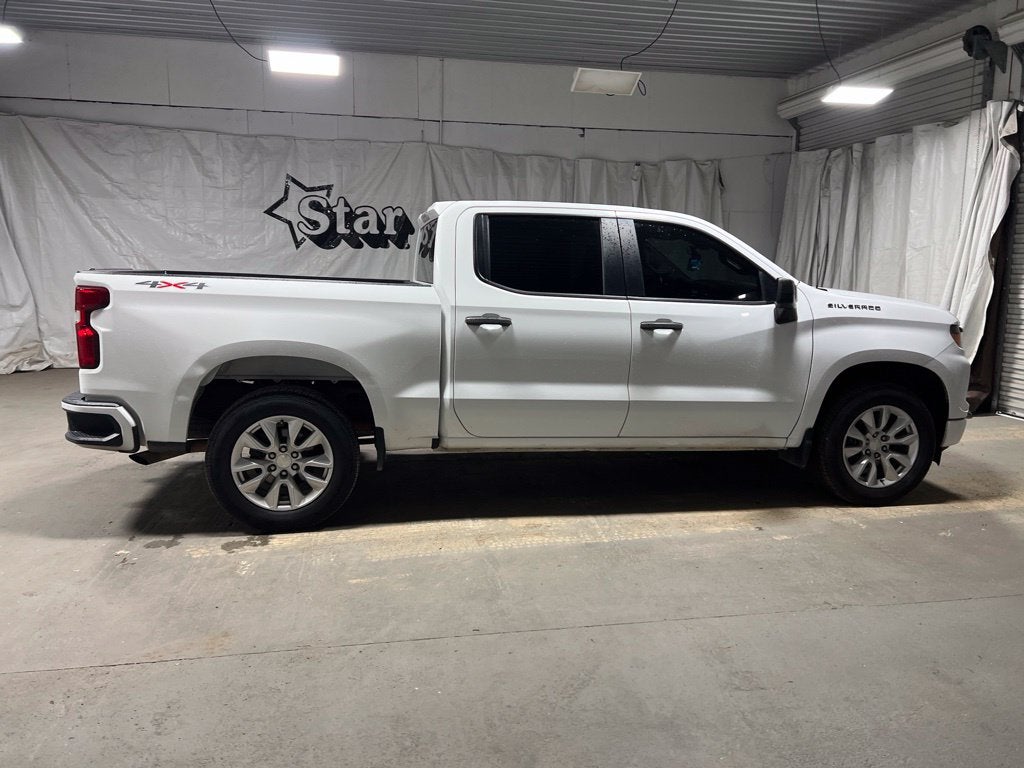 2022 Chevrolet Silverado 1500 Custom