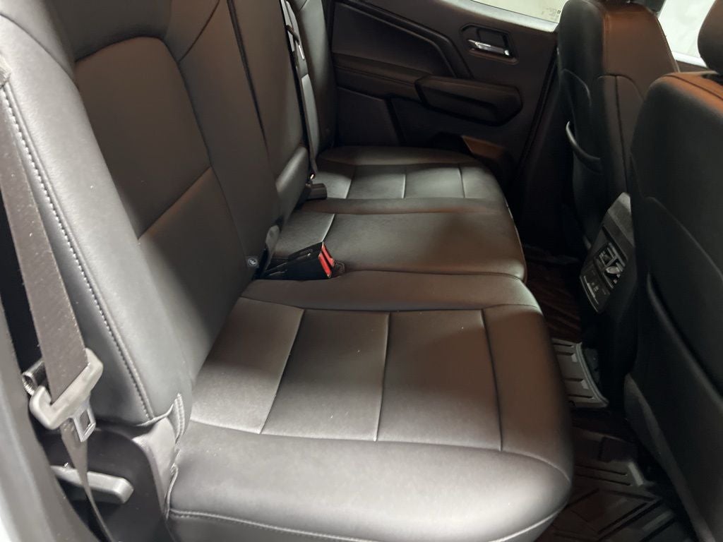 2025 Chevrolet Colorado LT