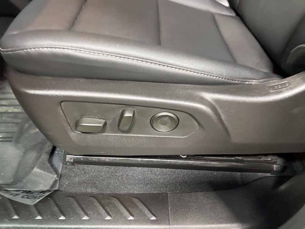 2025 Chevrolet Colorado LT