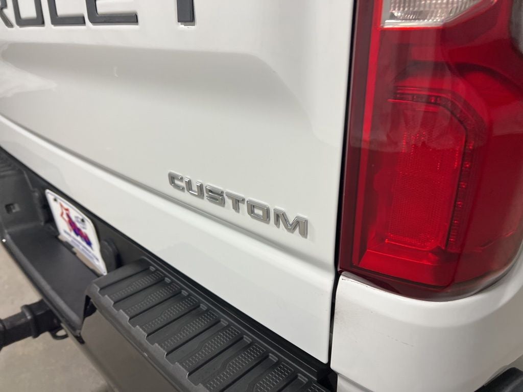 2021 Chevrolet Silverado 1500 Custom Trail Boss