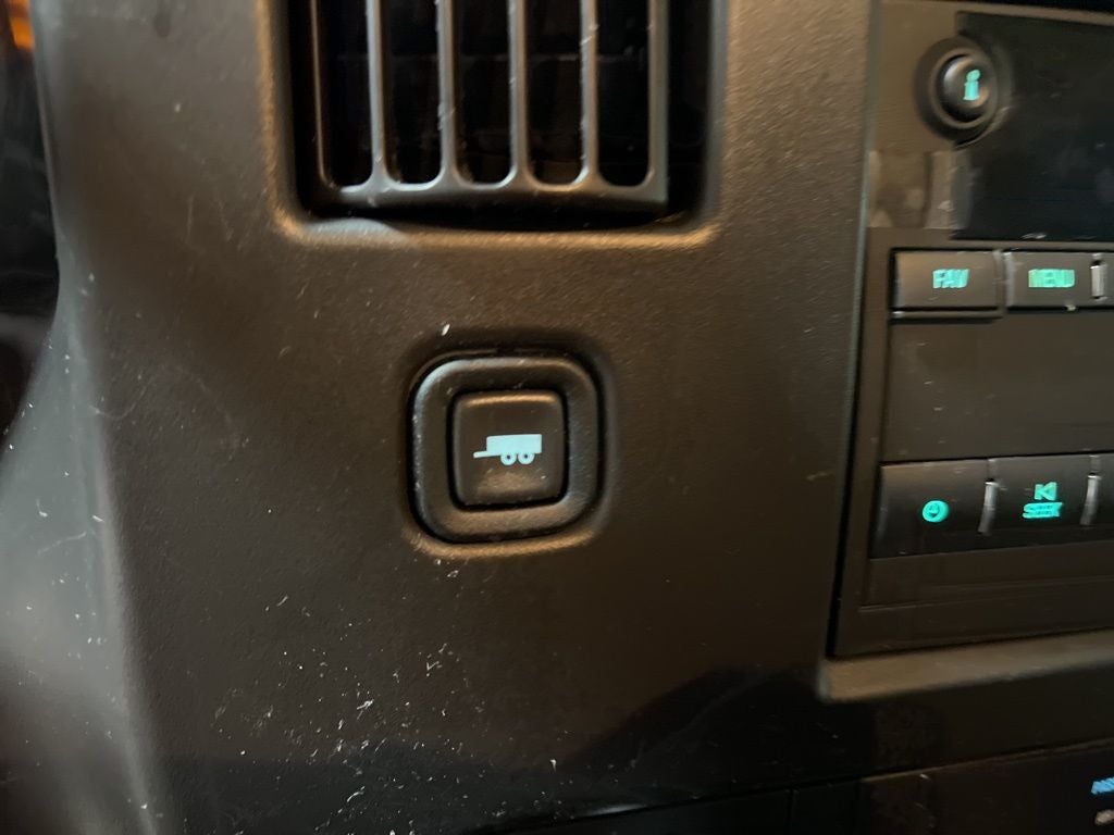 2024 Chevrolet Express 2500 Work Van Cargo