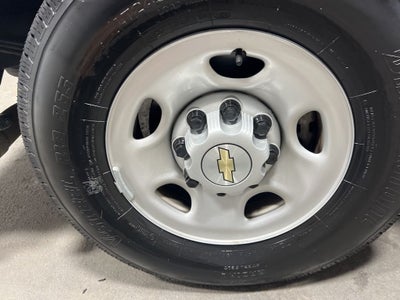 2024 Chevrolet Express 2500 Work Van Cargo