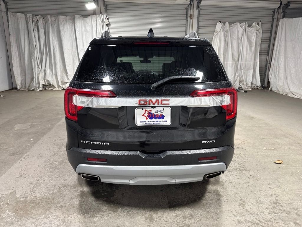 2023 GMC Acadia SLT