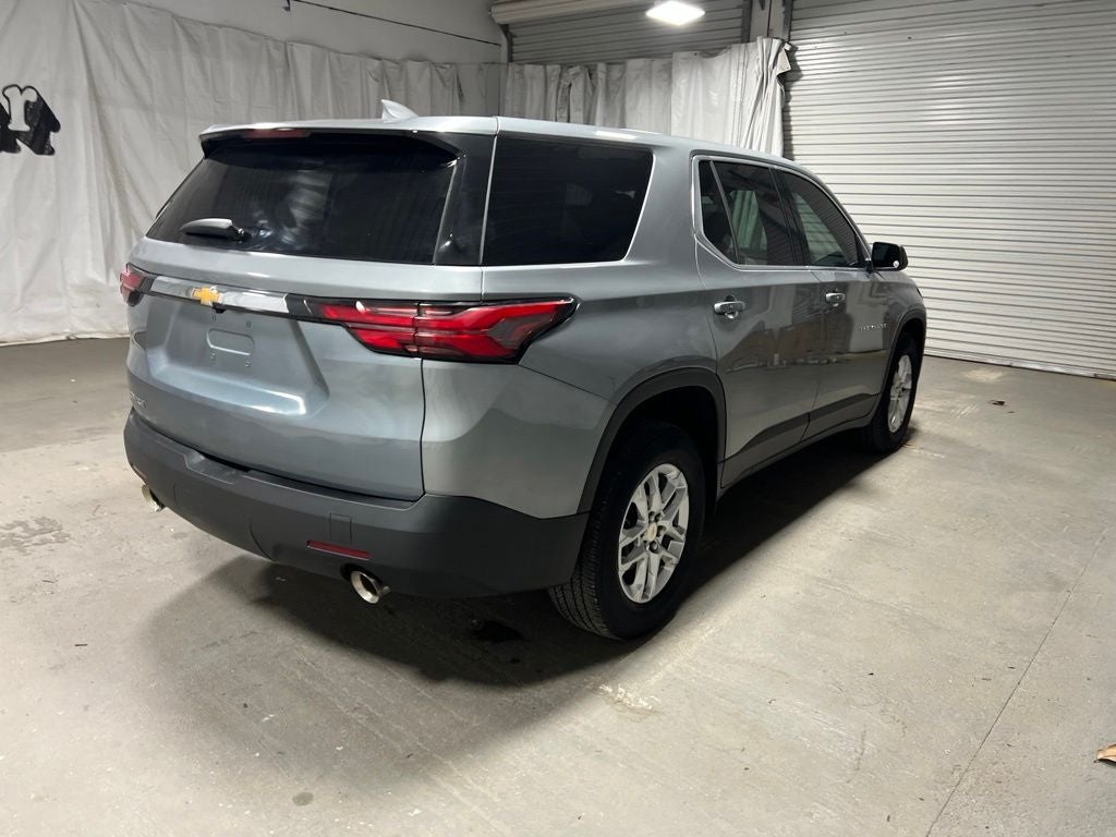 2023 Chevrolet Traverse LS