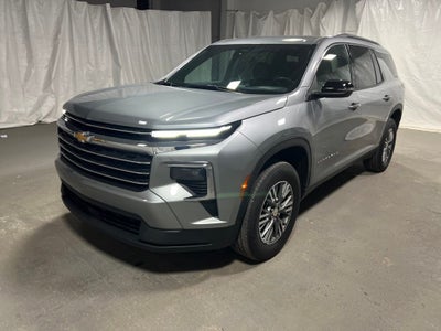 2025 Chevrolet Traverse LT