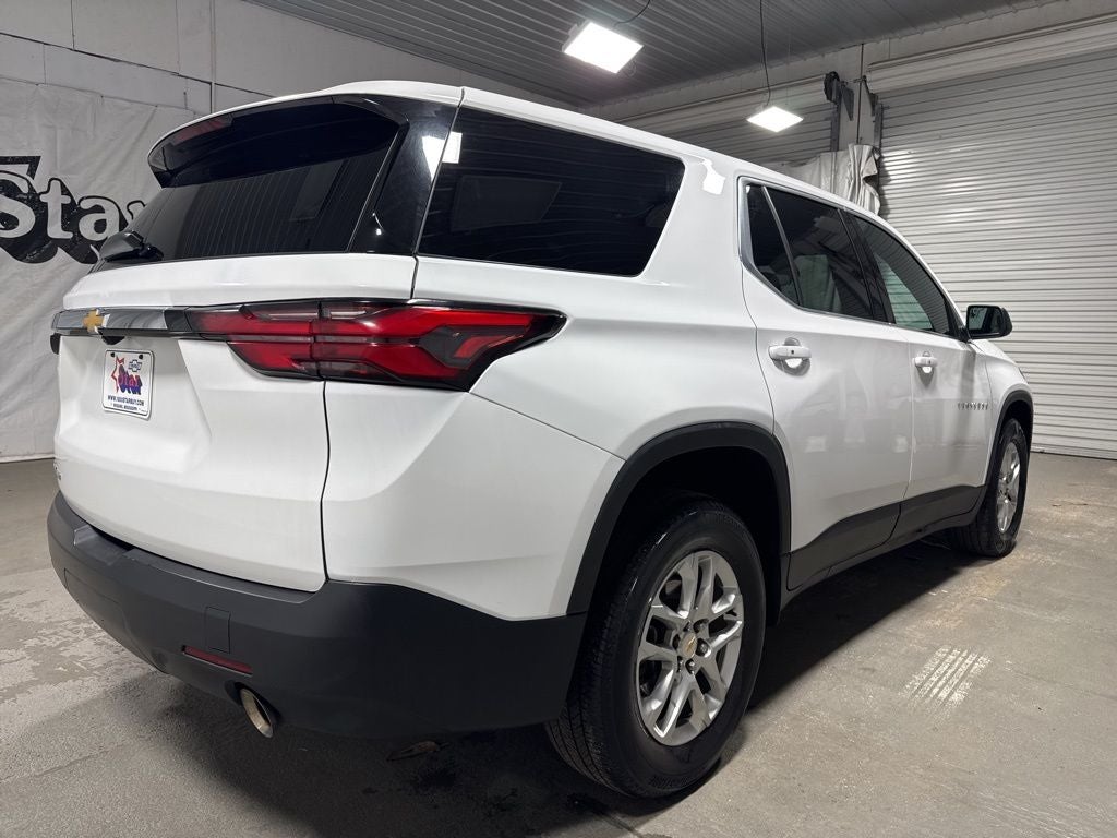 2023 Chevrolet Traverse LS