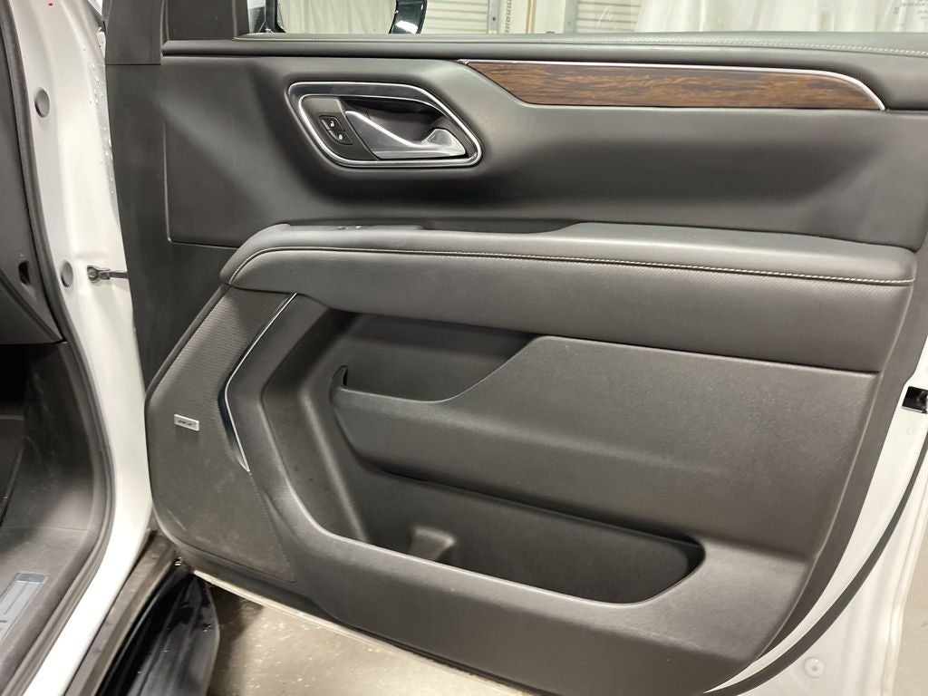 2024 Chevrolet Suburban Premier