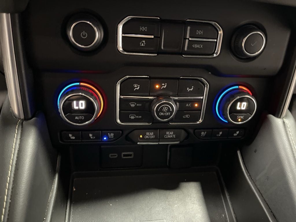 2024 Chevrolet Suburban Premier