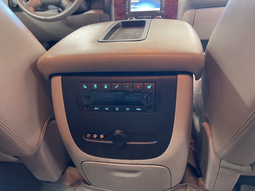 2013 Chevrolet Suburban 1500 LTZ