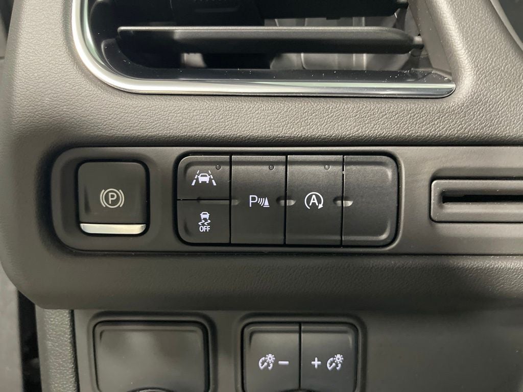 2024 Chevrolet Tahoe LS