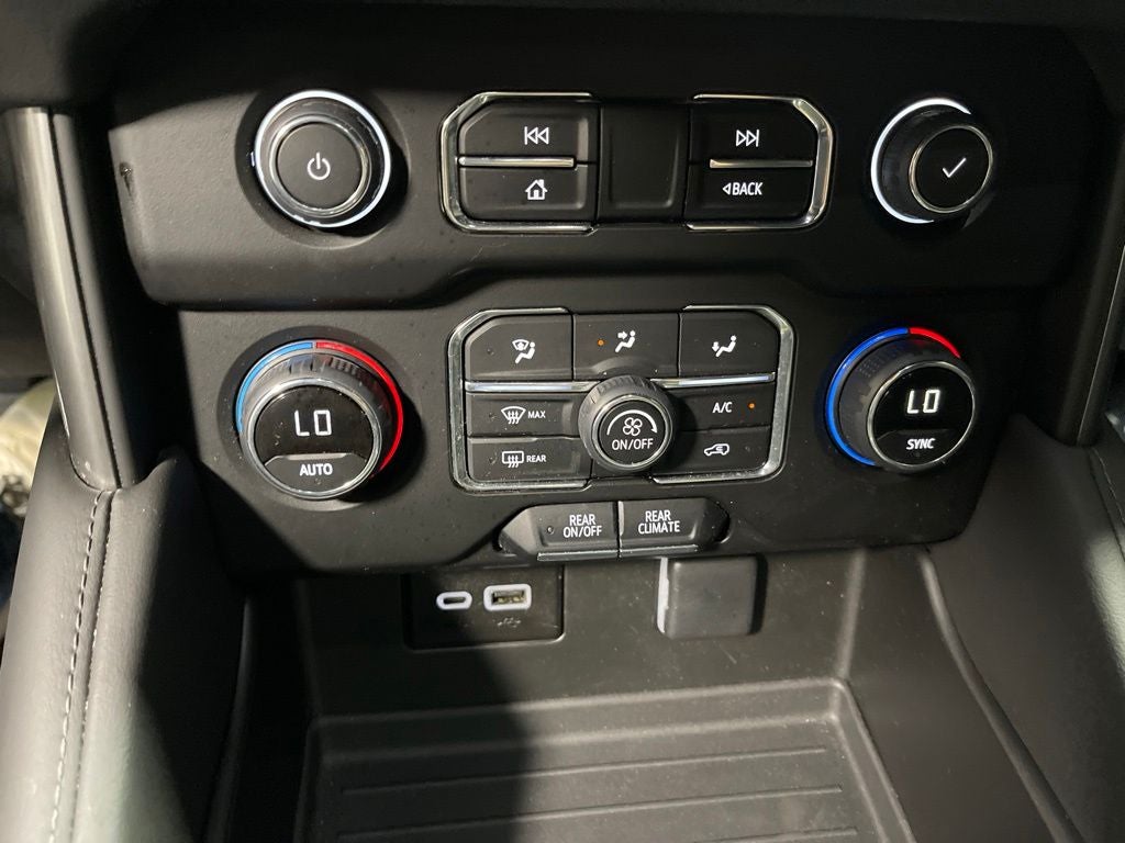 2024 Chevrolet Tahoe LS