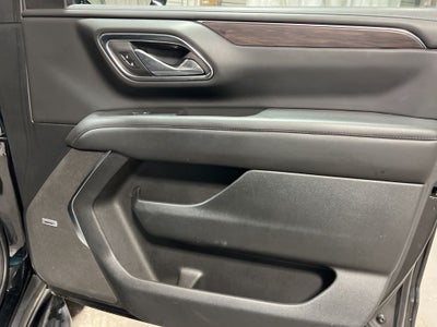 2024 Chevrolet Suburban LT