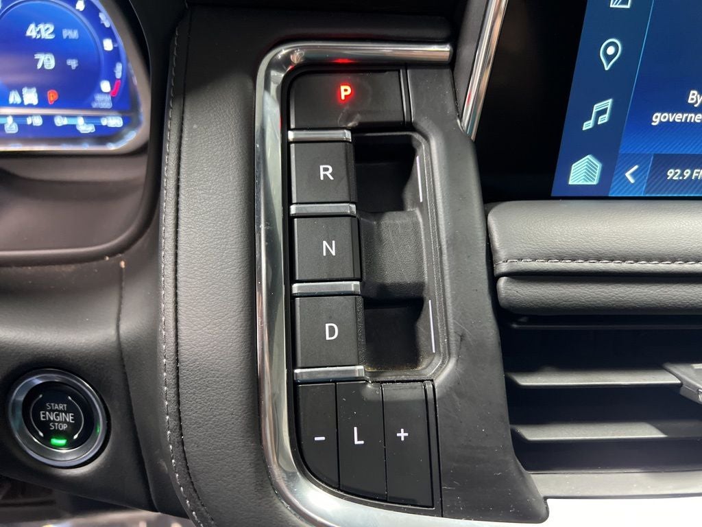 2024 Chevrolet Suburban LT