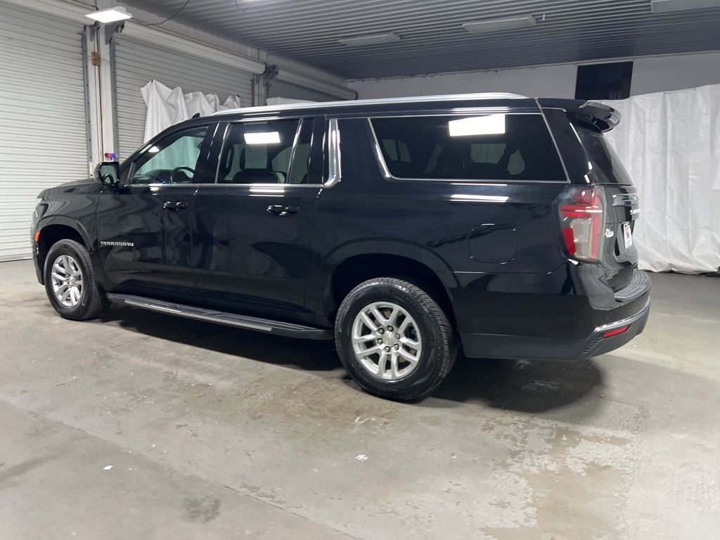 2024 Chevrolet Suburban LT